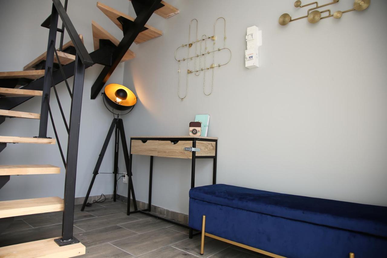 La Loge En Or - Parking Public - Triplex - Proche Centre Et Autoroute *