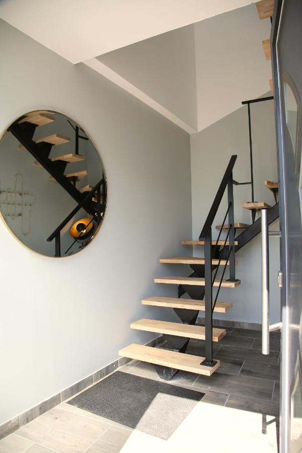 La Loge En Or - Parking Public - Triplex - Proche Centre Et Autoroute Apartment *